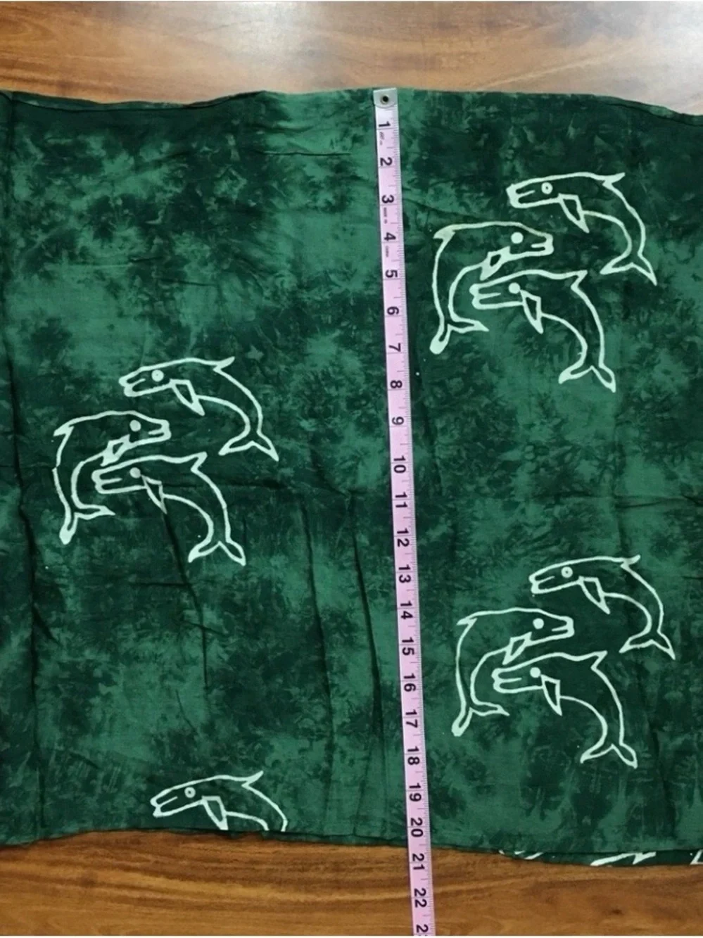ISLA Girl Hawaii Green Tie Dye Dolphin Tribal Print Fringe Edge Long Scarf Boho